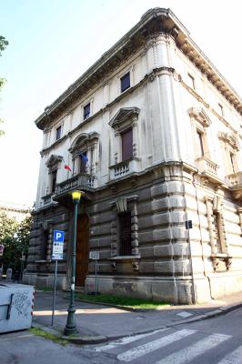 SCUOLA MEDIA TASSO VIALE CAVOUR FERRARA