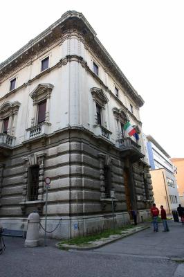 SCUOLA MEDIA TASSO VIALE CAVOUR FERRARA