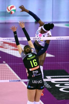 LIU JO NORDMECCANICA MODENA - IGOR GORGONZOLA NOVARA