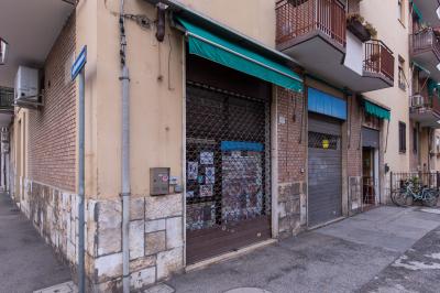 CHIUSURA MINIMARKET VIA OROBONI FERRARA