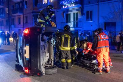 INCIDENTE AUTO VIA OROBONI FERRARA