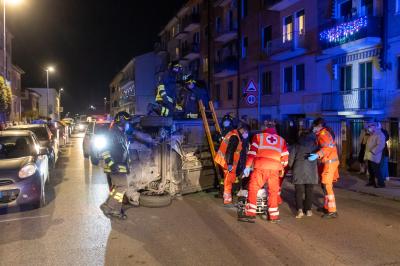 INCIDENTE AUTO VIA OROBONI FERRARA