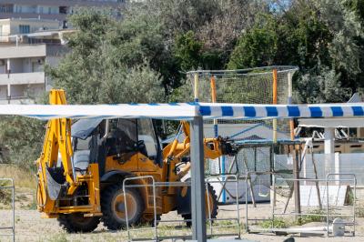 SEQUESTRO BAGNO CALYPSO LIDO ESTENSI