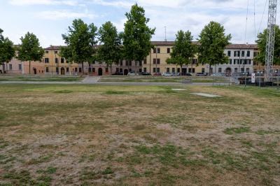 PIAZZA ARIOSTEA DOPO IL FERRARA SUMMER FESTIVAL