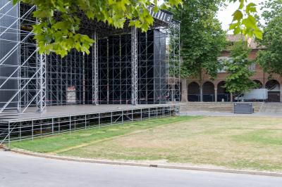 PIAZZA ARIOSTEA DOPO IL FERRARA SUMMER FESTIVAL