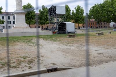 PIAZZA ARIOSTEA DOPO IL FERRARA SUMMER FESTIVAL