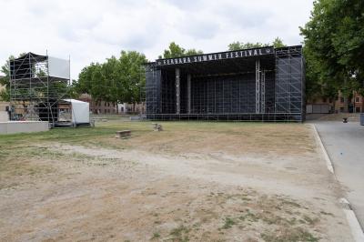 PIAZZA ARIOSTEA DOPO IL FERRARA SUMMER FESTIVAL