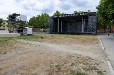 PIAZZA ARIOSTEA DOPO IL FERRARA SUMMER FESTIVAL