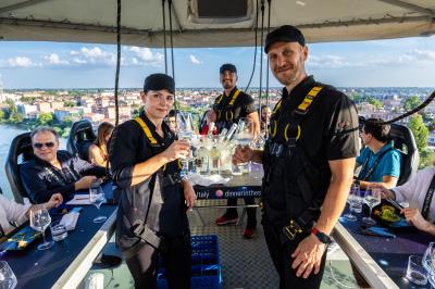 DINNER IN THE SKY FERRARA