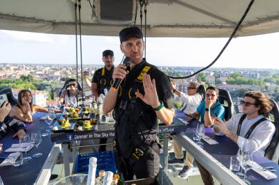 DINNER IN THE SKY FERRARA