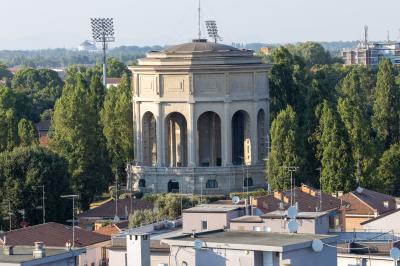 DINNER IN THE SKY FERRARA