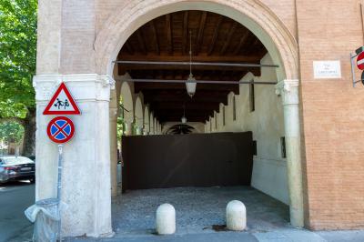 PIAZZA ARIOSTEA DOPO IL FERRARA SUMMER FESTIVAL