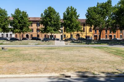 PIAZZA ARIOSTEA DOPO IL FERRARA SUMMER FESTIVAL