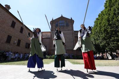 ESIBIZIONE GIOVANI UCRAINI PER GIUBILEO