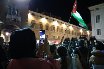 CAMPANE PRO GAZA PIAZZA CATTEDRALE