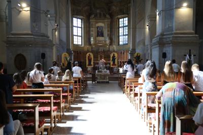 ESIBIZIONE GIOVANI UCRAINI PER GIUBILEO