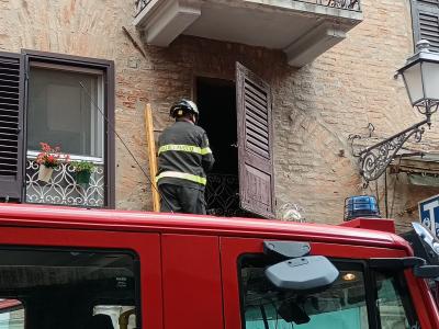 INCENDIO VIA MAZZINI FERRARA