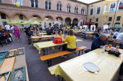 NOTTE GIALLA COLDIRETTI PIAZZA MUNICIPALE