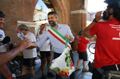STAFFETTA IN MUNICIPIO PER STRAGE 2 AGOSTO