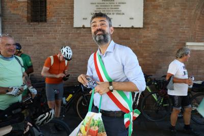 STAFFETTA IN MUNICIPIO PER STRAGE 2 AGOSTO