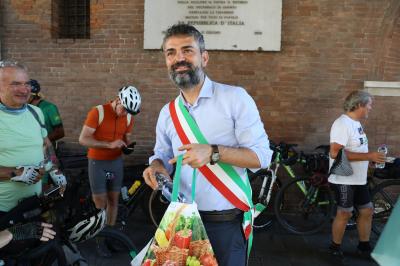 STAFFETTA IN MUNICIPIO PER STRAGE 2 AGOSTO