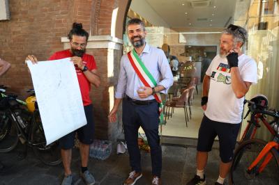 STAFFETTA IN MUNICIPIO PER STRAGE 2 AGOSTO