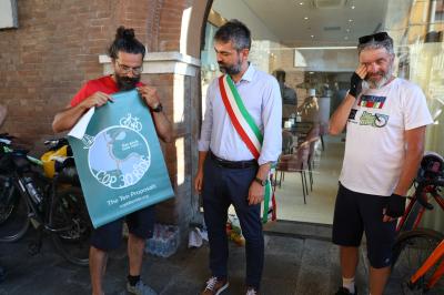 STAFFETTA IN MUNICIPIO PER STRAGE 2 AGOSTO
