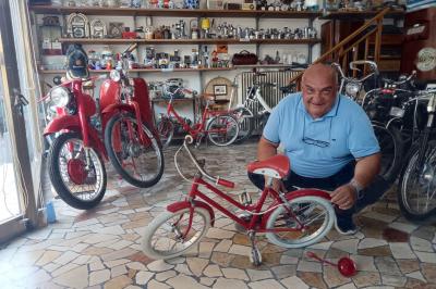 NEGOZIO TI HO MOSSO UN RICORDO FERRARA