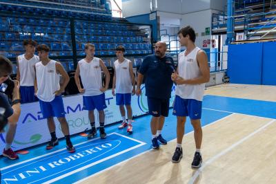 RADUNO ADAMANT BASKET FERRARA