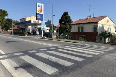 ATTRAVERSAMENTO PEDONALE VIA COMACCHIO