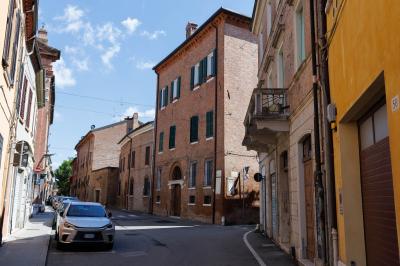 VIA BORGO DI SOTTO CENTRO STORICO
