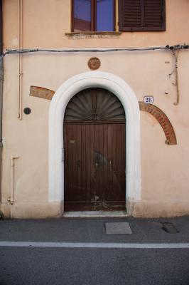 VIA BORGO DI SOTTO CENTRO STORICO