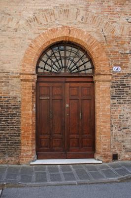 VIA BORGO DI SOTTO CENTRO STORICO