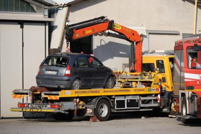 INCIDENTE SUL LAVORO CARROZZERIA MODERNA ARGENTA