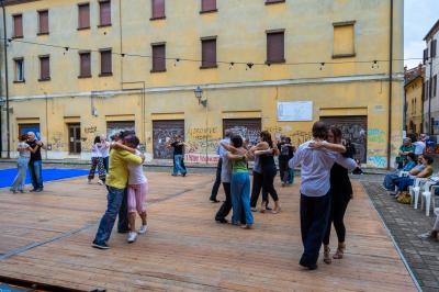 TANGO PIAZZETTA SAN NICOLO' FERRARA