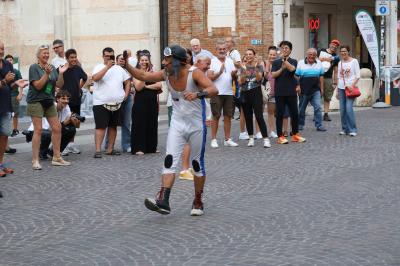 APERTURA BUSKERS FESTIVAL FERRARA