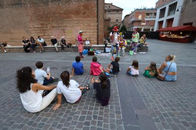 APERTURA BUSKERS FESTIVAL FERRARA