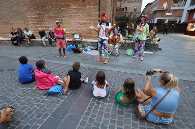 APERTURA BUSKERS FESTIVAL FERRARA