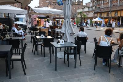 APERTURA BUSKERS FESTIVAL FERRARA