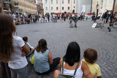 APERTURA BUSKERS FESTIVAL FERRARA