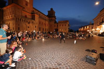BUSKERS FESTIVAL FERRARA