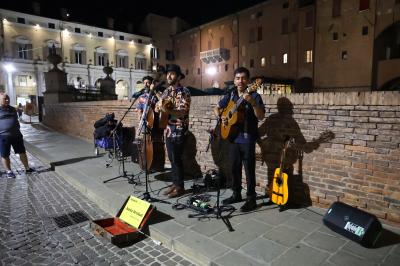BUSKERS FESTIVAL FERRARA