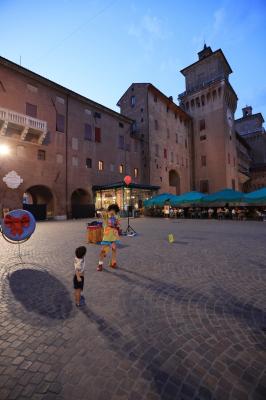 BUSKERS FESTIVAL FERRARA