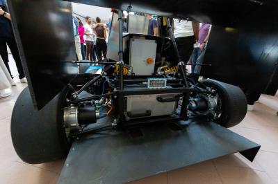 PRESENTAZIONE AUTO CORSA INGEGNERIA