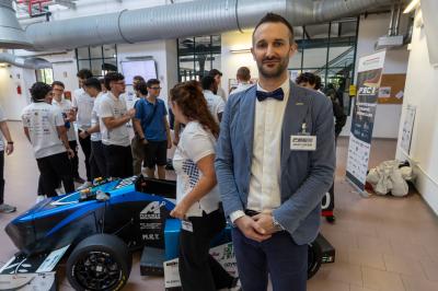 PRESENTAZIONE AUTO CORSA INGEGNERIA