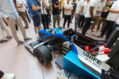 PRESENTAZIONE AUTO CORSA INGEGNERIA