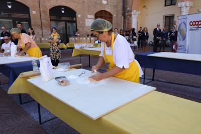 GIORNATA DELLA SFOGLIA PIAZZA MUNICIPALE