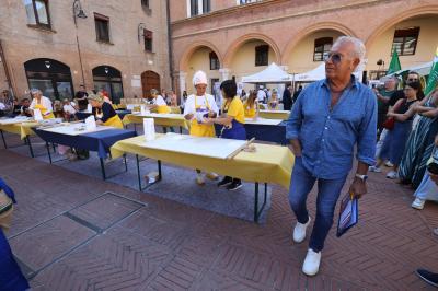 GIORNATA DELLA SFOGLIA PIAZZA MUNICIPALE