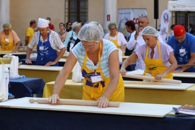 GIORNATA DELLA SFOGLIA PIAZZA MUNICIPALE