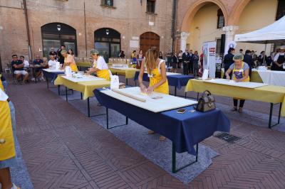 GIORNATA DELLA SFOGLIA PIAZZA MUNICIPALE